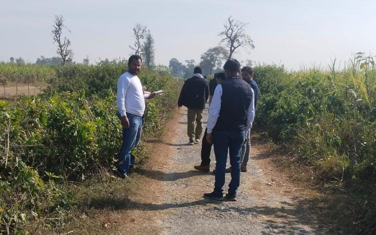 Indents issued for abundant supply of sugarcane, lines of vehicles formed