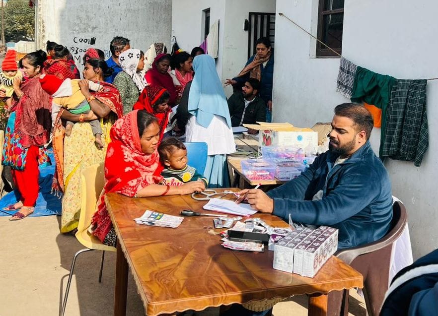 Health of 98 migrant workers checked in the camp