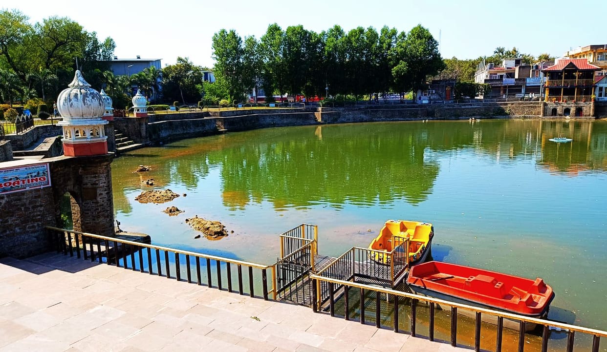 The pond of Heritage Park is a victim of neglect.