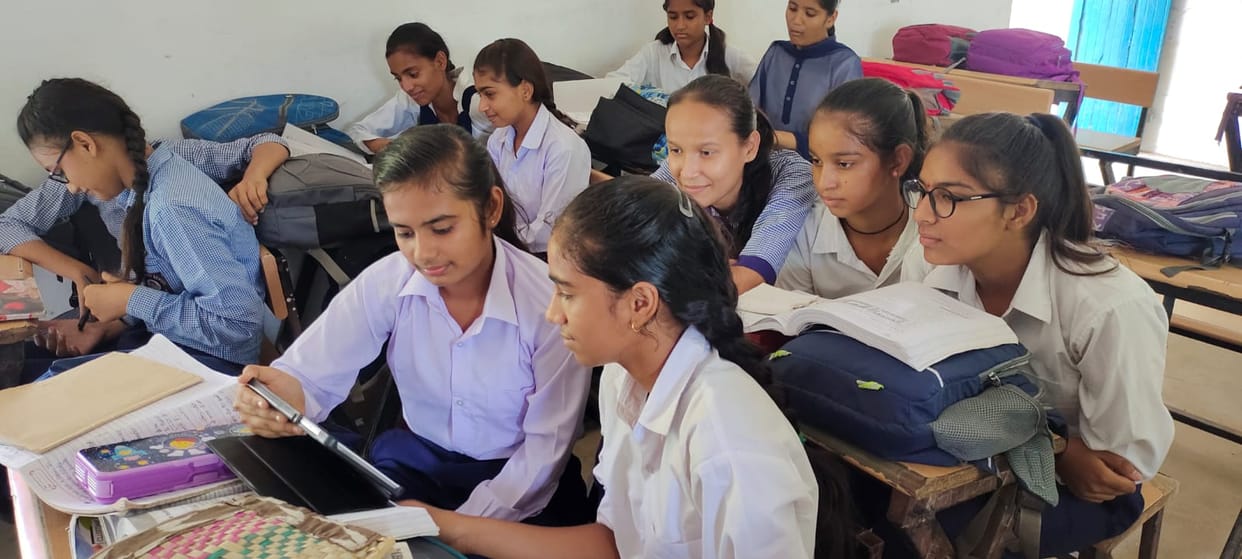 Pre-board exams of class 10th and 12th will be conducted through tablets