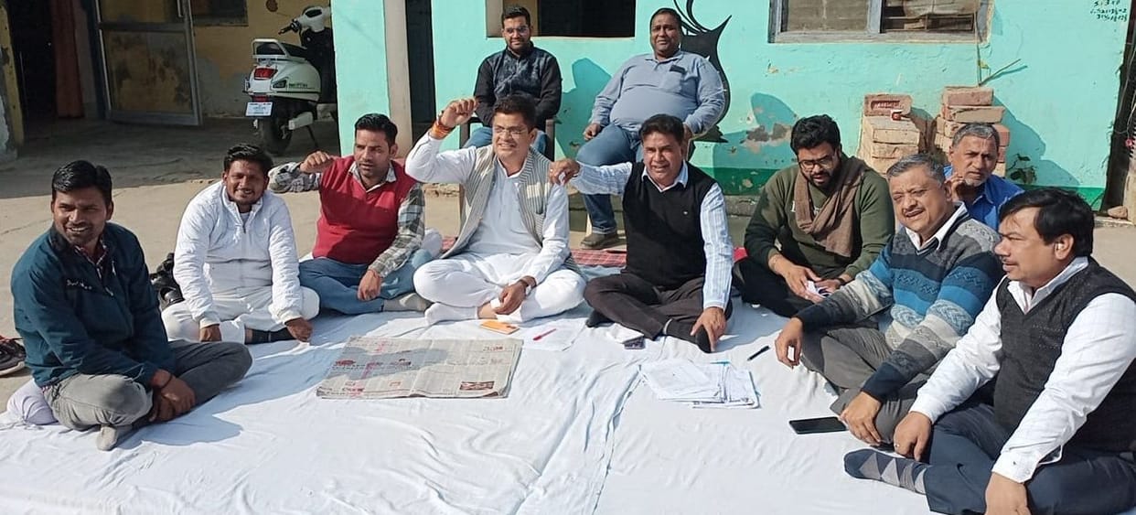 Municipal councilors staged a protest against non-development work