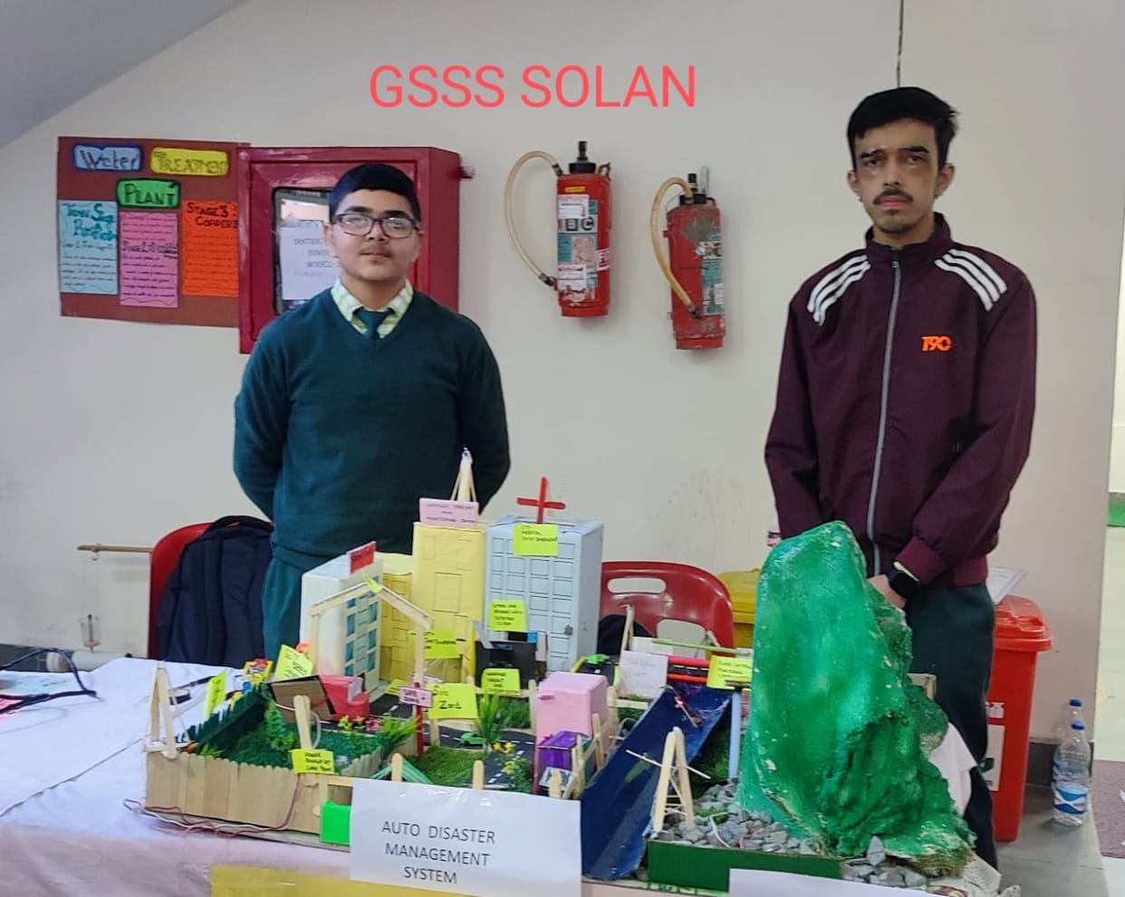 Little scientists showed their talent in various competitions in the Children's Science Conference.