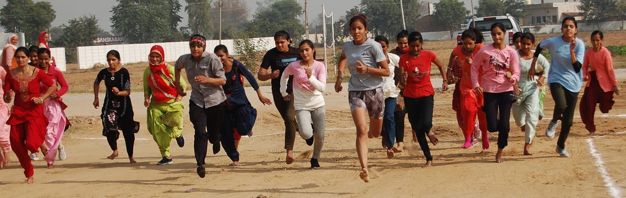 Pragati of Kolhawas and Manju of Pantawas Kalan ran fastest in 400 meter event.