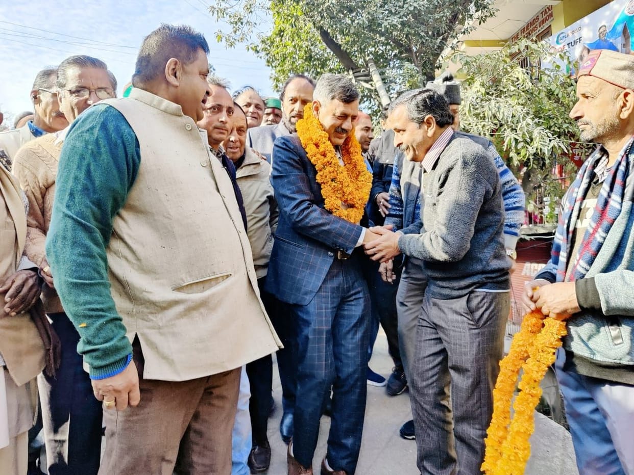 Discussion with Congress workers regarding Lok Sabha elections