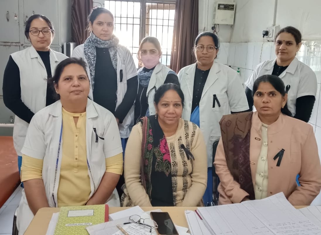 Nurses worked in civil hospital wearing black bands