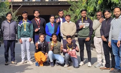 Welcome to the students who returned with medals