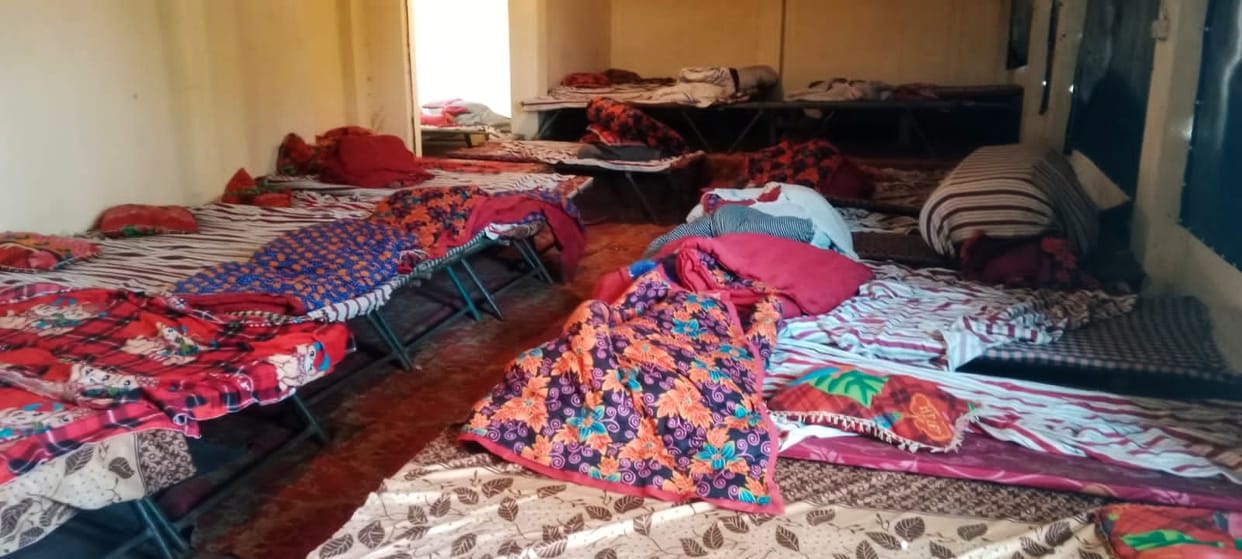 Night shelter equipped with resources, accommodation for 35 travelers