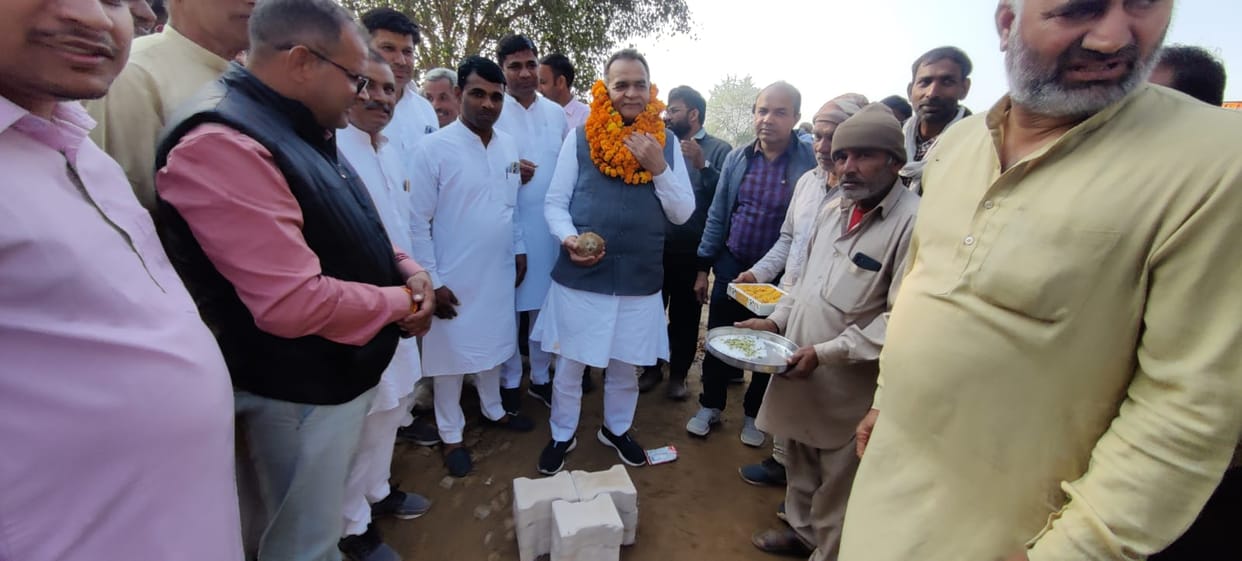 Three roads will be built at a cost of Rs 3.7 crore, construction work started