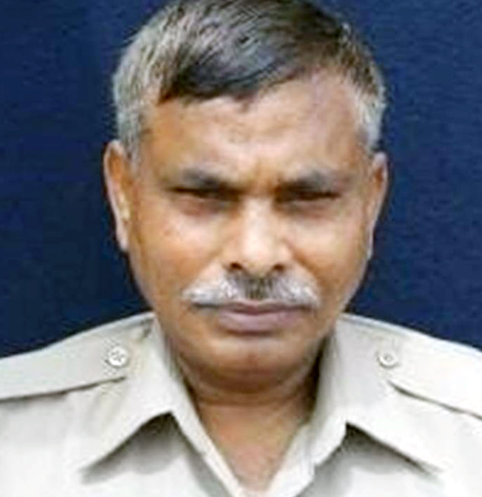 Safai worker dies during treatment