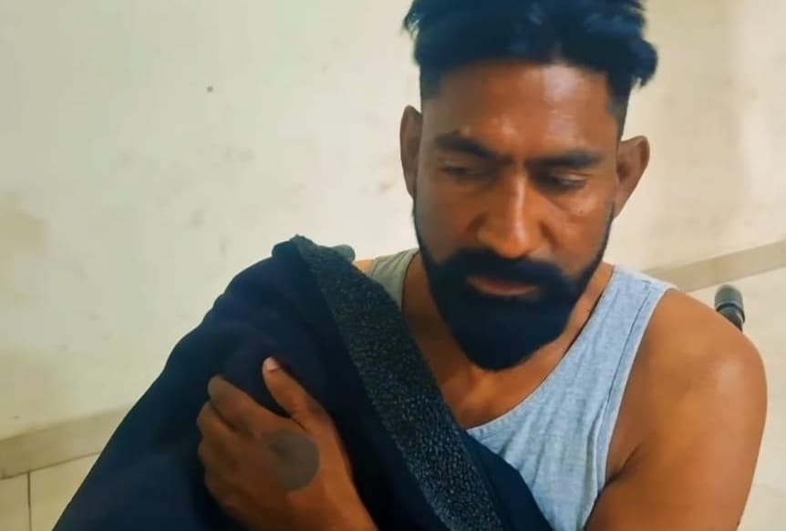 There was a fight between two parties in Chorpani, bullets were fired