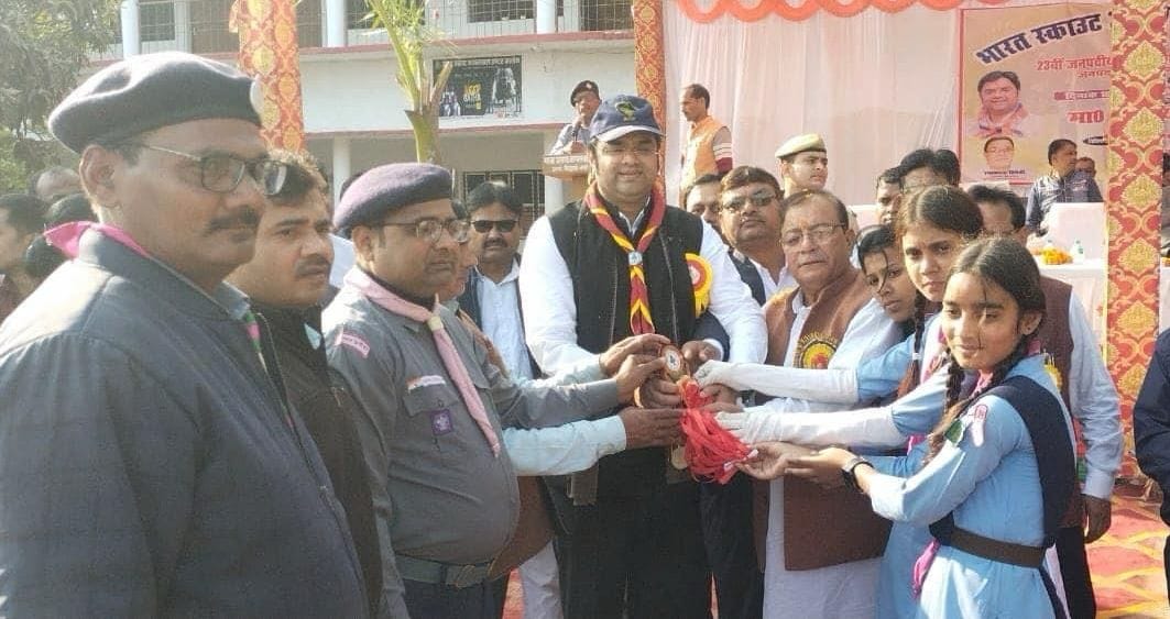 Mata Prasad Jaiswal Inter College Etwa
