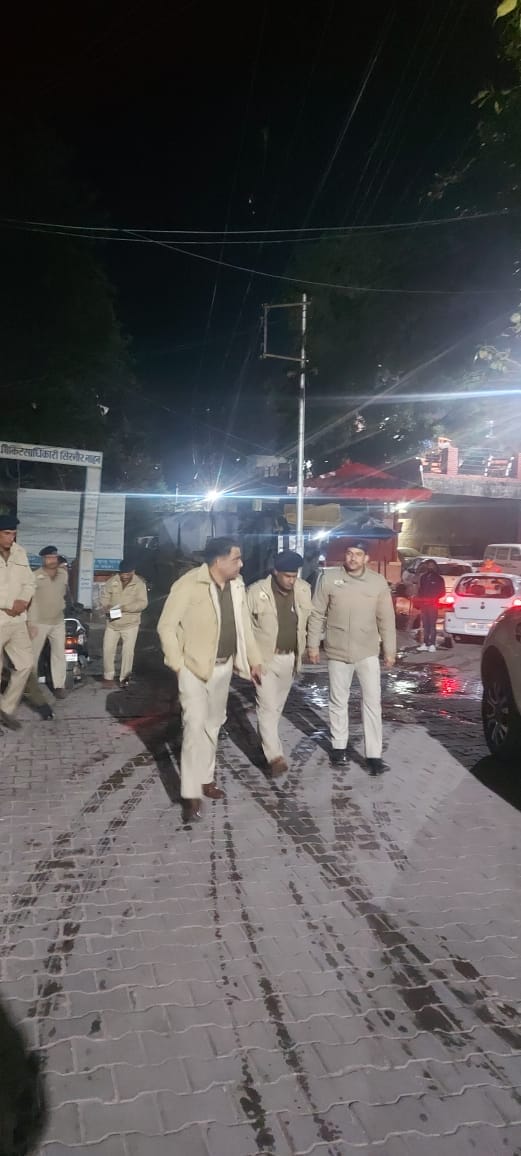 dsp somdutt team organised petroling in nahan on monday night