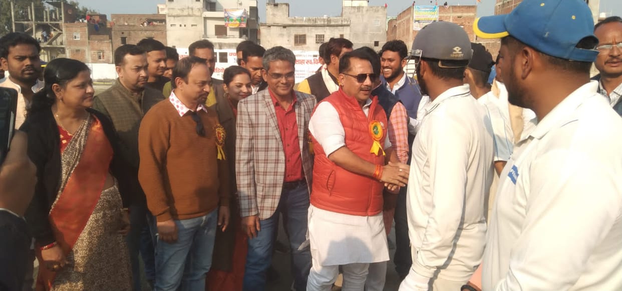 Bhadohi team in semi-finals after defeating Gopalganj by 72 runs