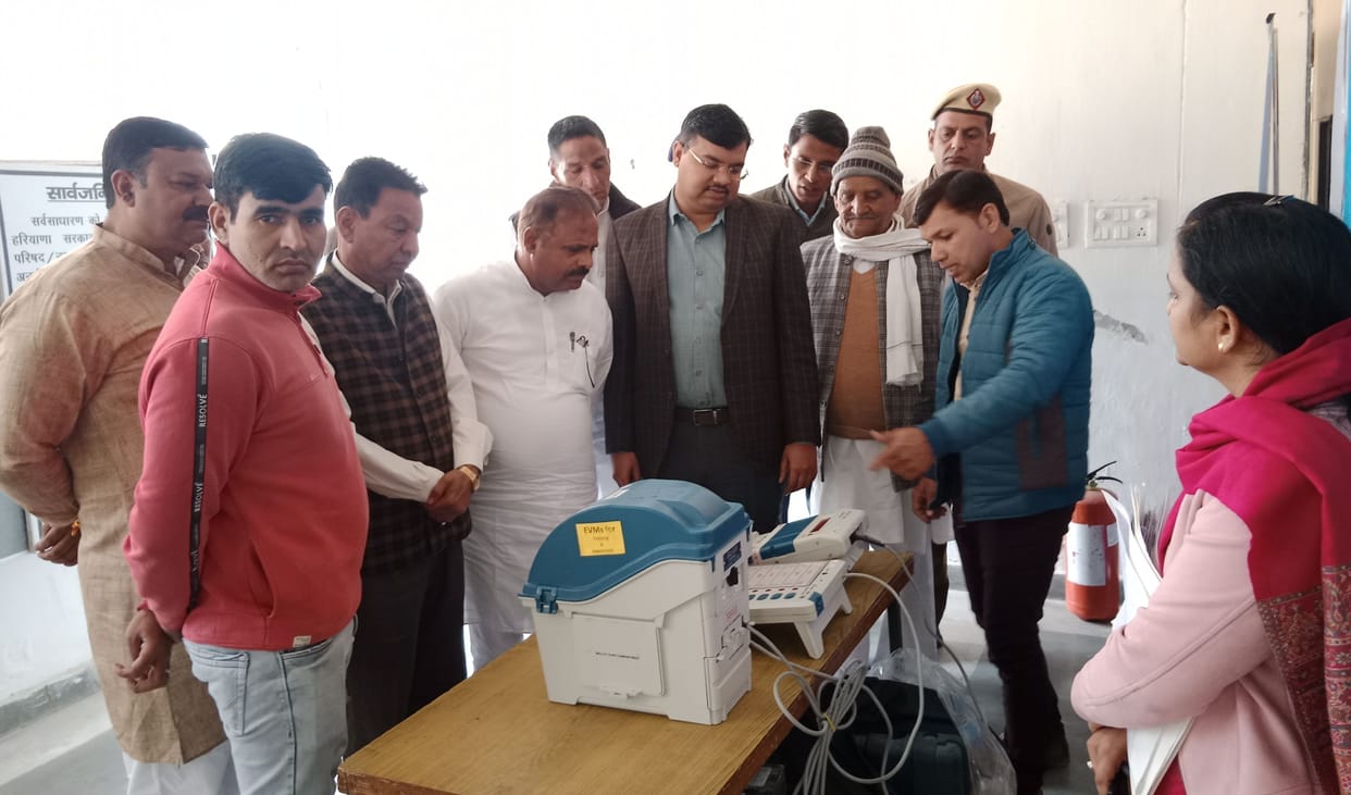 Cooperation of political parties is necessary in making the voter list error free