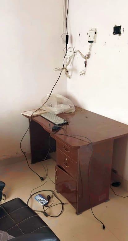 Goods worth Rs 2 lakh stolen by breaking the lock of Panchayat building