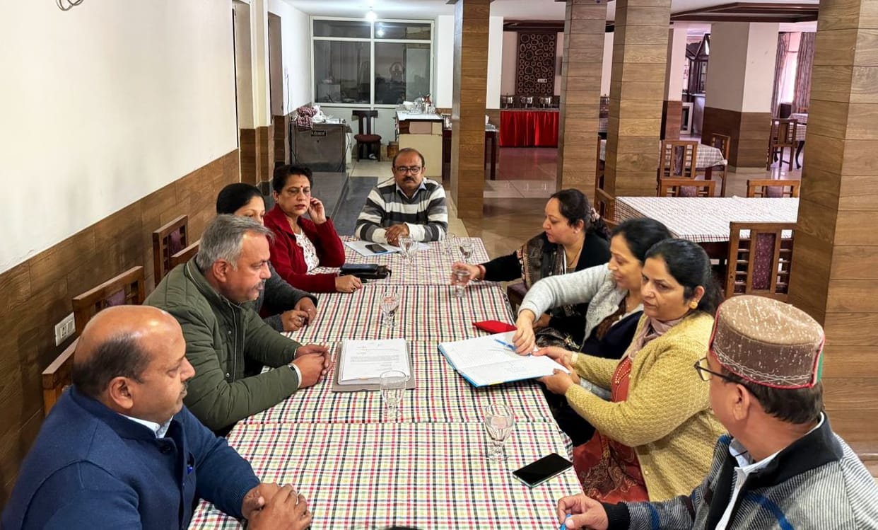 Ward members raised the issue of parking, cleanliness and roads