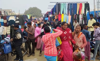 Mercury market...when the cold increases, every shop is buzzing