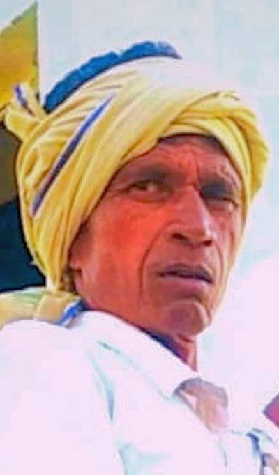 Farmer's body found hanging from noose, suspicion of murder