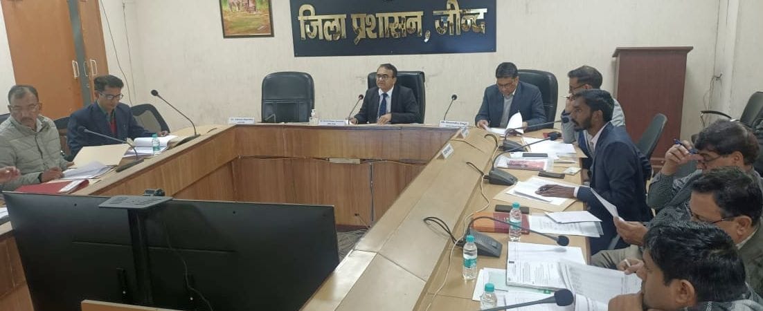 Officers should dispose of loan applications of eligible beneficiaries on priority
