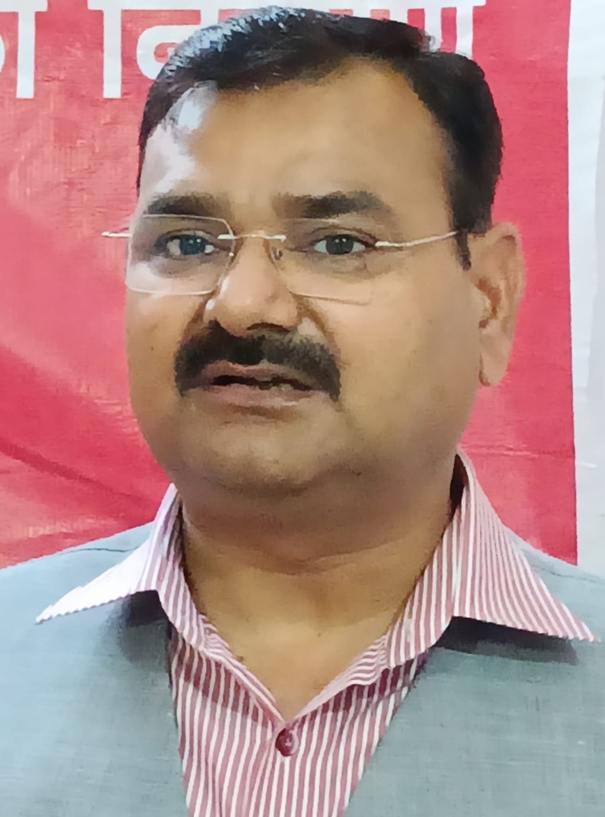 Puranpur's cooperative sugar mill is panting