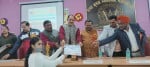 रोजगार मेला में युवती को नियुक्त पत्र सौपते विधायक, प्राचार्य व अन्य-। स्रोत - महाविद्यालय