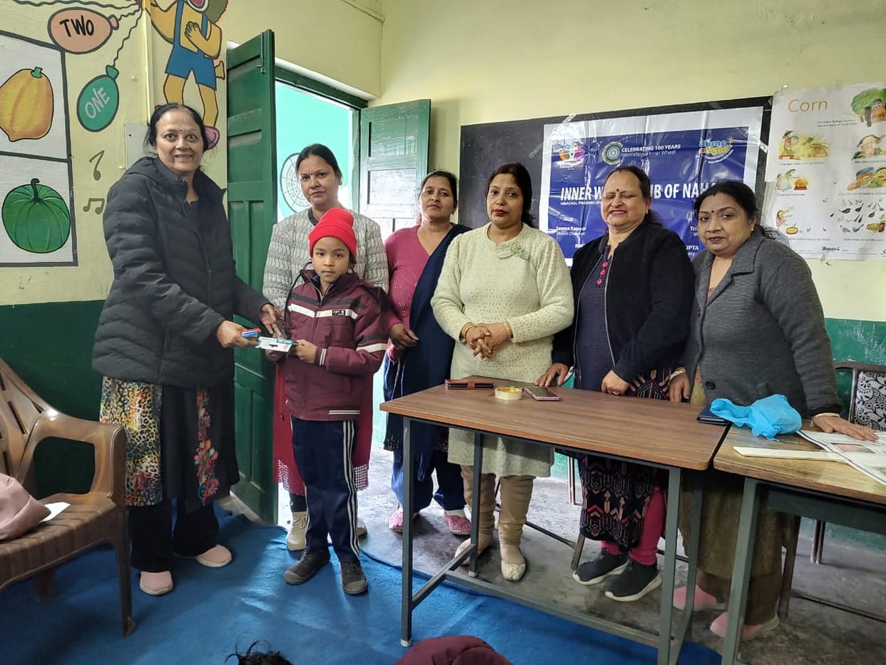 crismas celebrated in primary school nahan