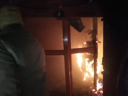 Fire breaks out in bank cabin in Nigohi