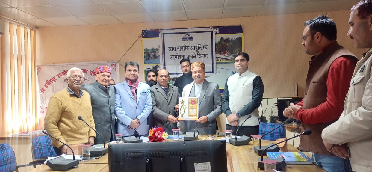 Consumers should be aware, call 1915 to protect their rights: Sharma