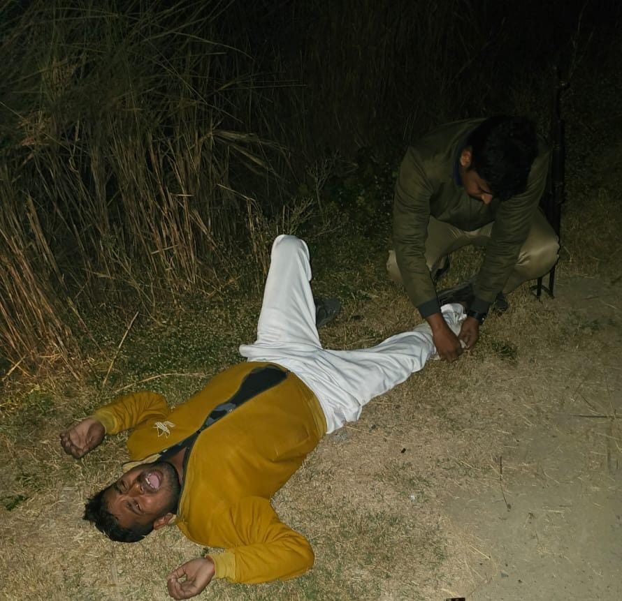 Five miscreants of interstate gang arrested in encounter