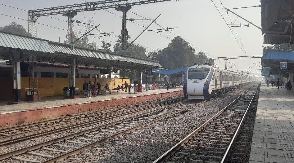 Uttaranchal Sampark Kranti Express canceled in haldwani
