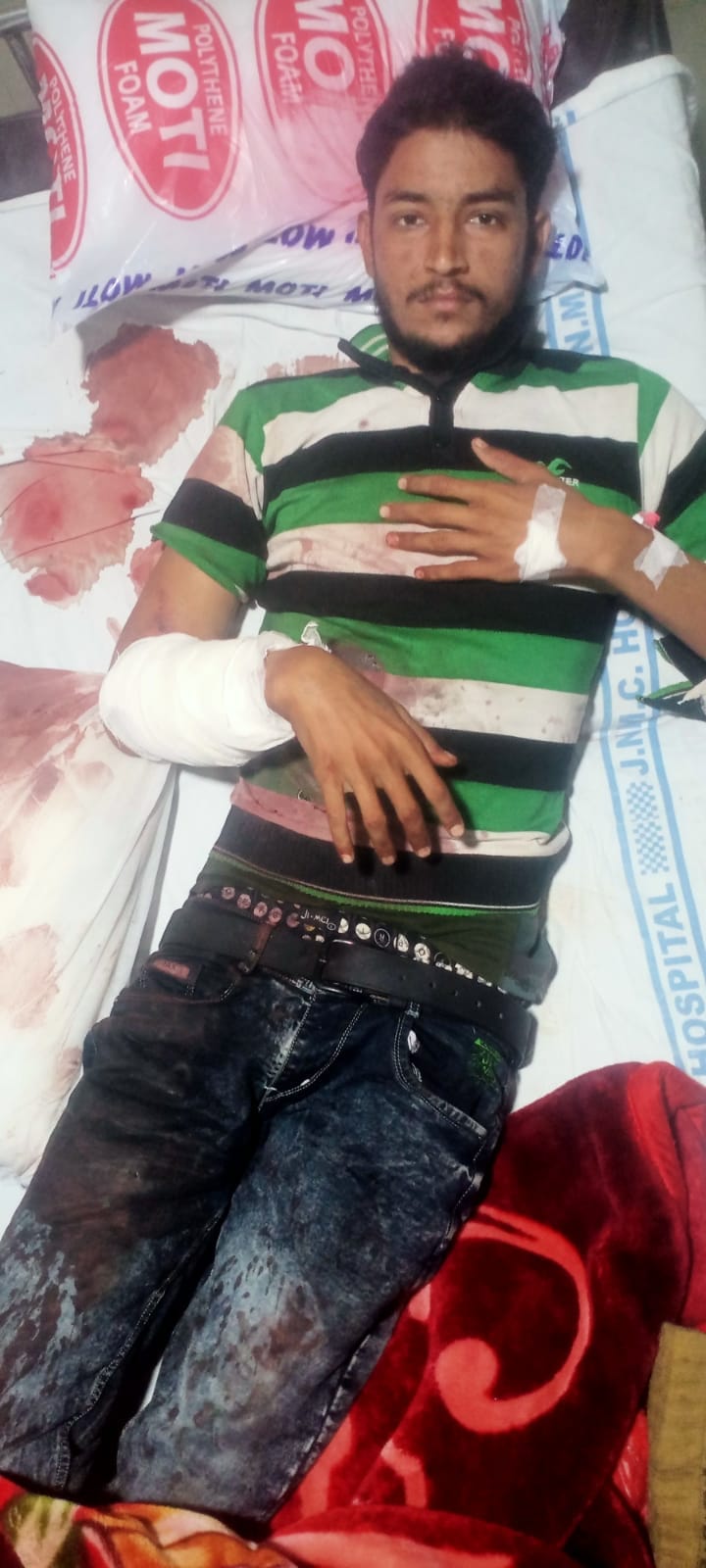 Young man shot in minor dispute