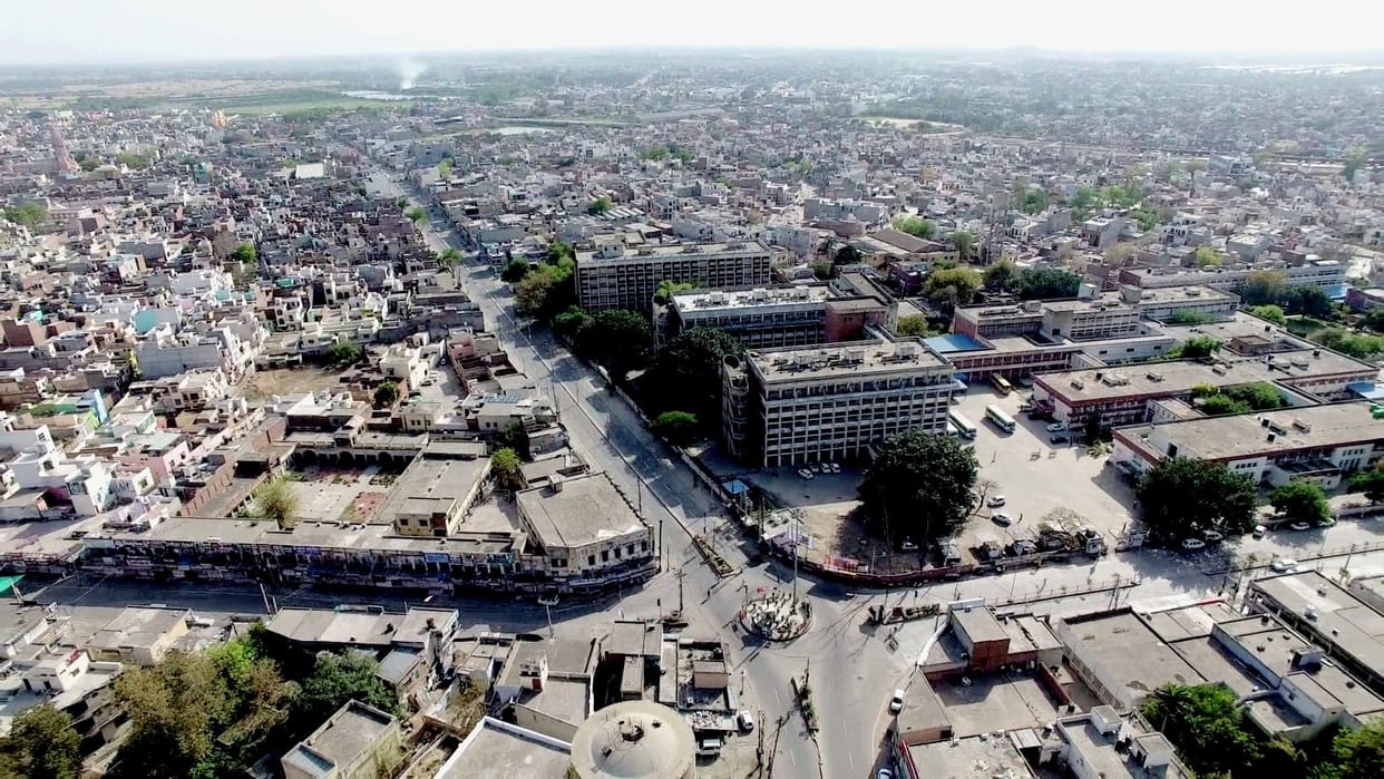 The city planner's three colonies of 72 acres were authorized this year, the standards of the three colonies will be completed soon.