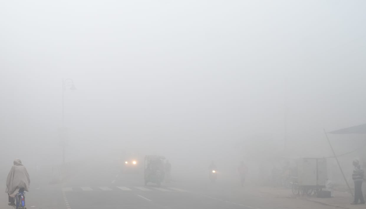 Hathras Weather Forecast Update Today City covered with fog