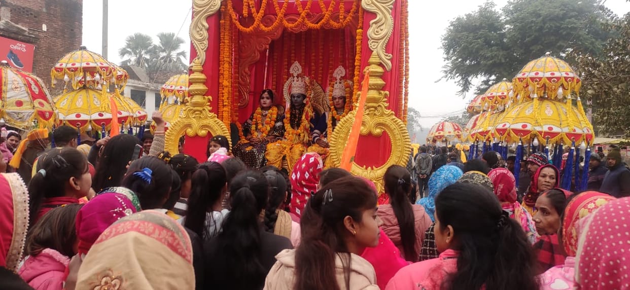 shobhayatra performed