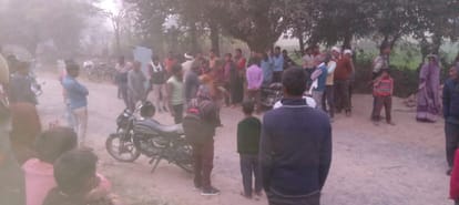 Laborer dies due to electrocution in Benipur village tree