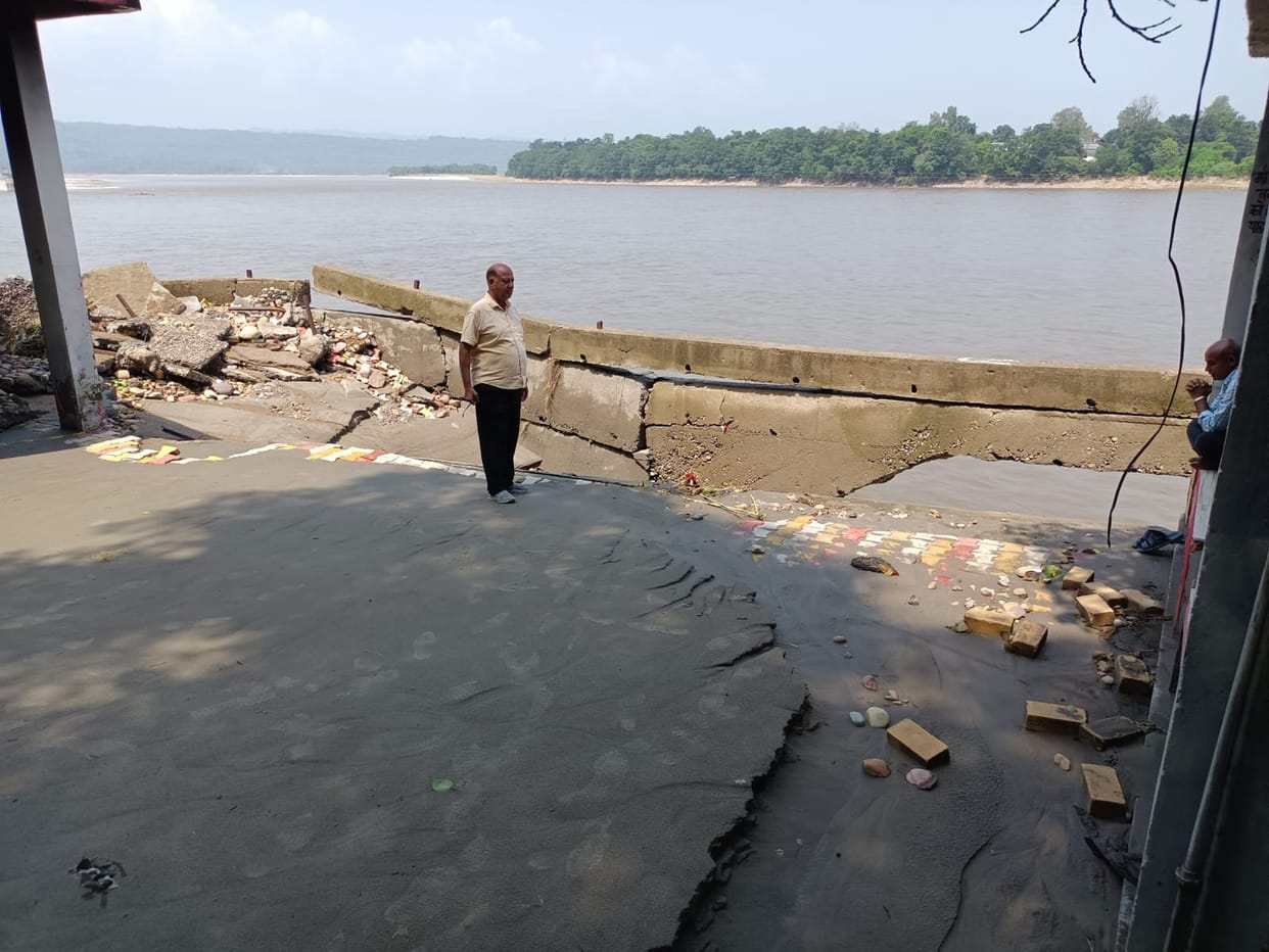 Department forgot to do repair work of dam in ward one and two of Nagar Panchayat Nadaun