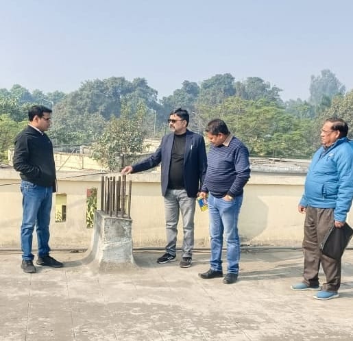 PWD officials conducted survey of Bijnor bus stand.