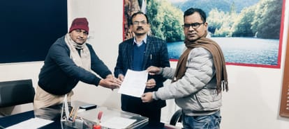 Five days holiday should be given in secondary schools