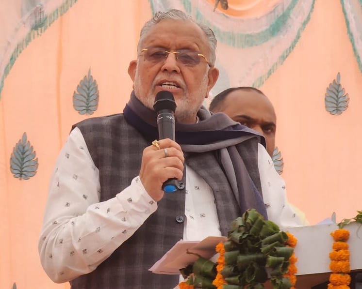 Modi's guarantee vehicle is fulfilling people's expectations: Suresh Khanna