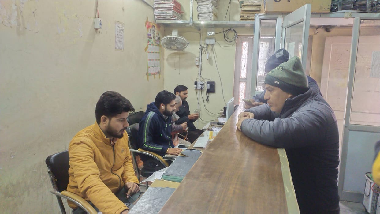 On the last day of exemption on house tax, 71 property owners in Fatehabad paid house tax of Rs 2.19 lakh.