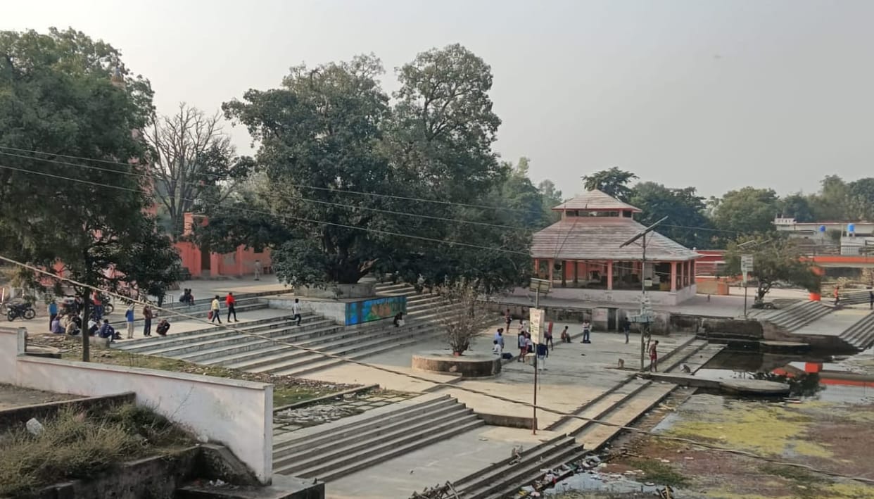 A glimpse of Makhauda Dham will be seen at the railway station