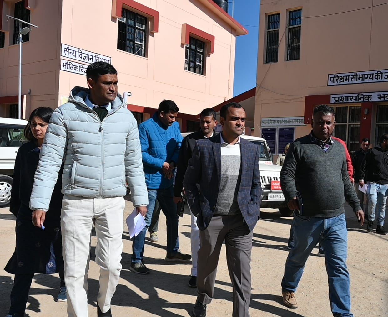 BLO should go door to door to motivate people to vote