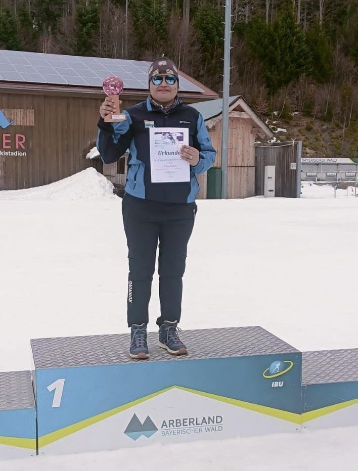Vikas Rana won gold medal in cross country skiing