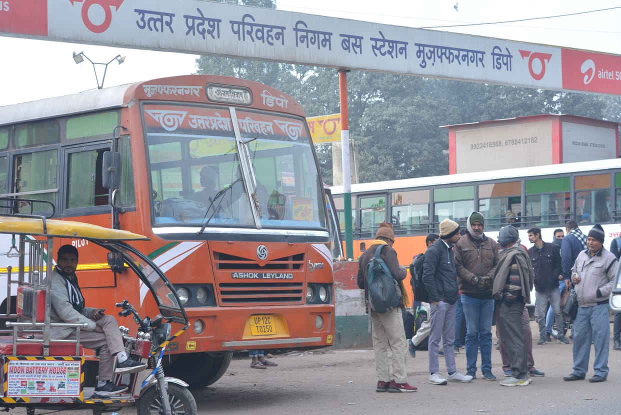 Situation is miserable due to strike, goods worth Rs 100 crores stuck