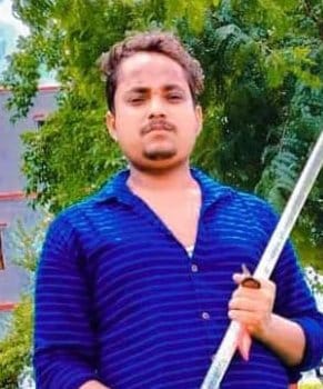 Student and businessman died due to collision with uncontrolled trailer