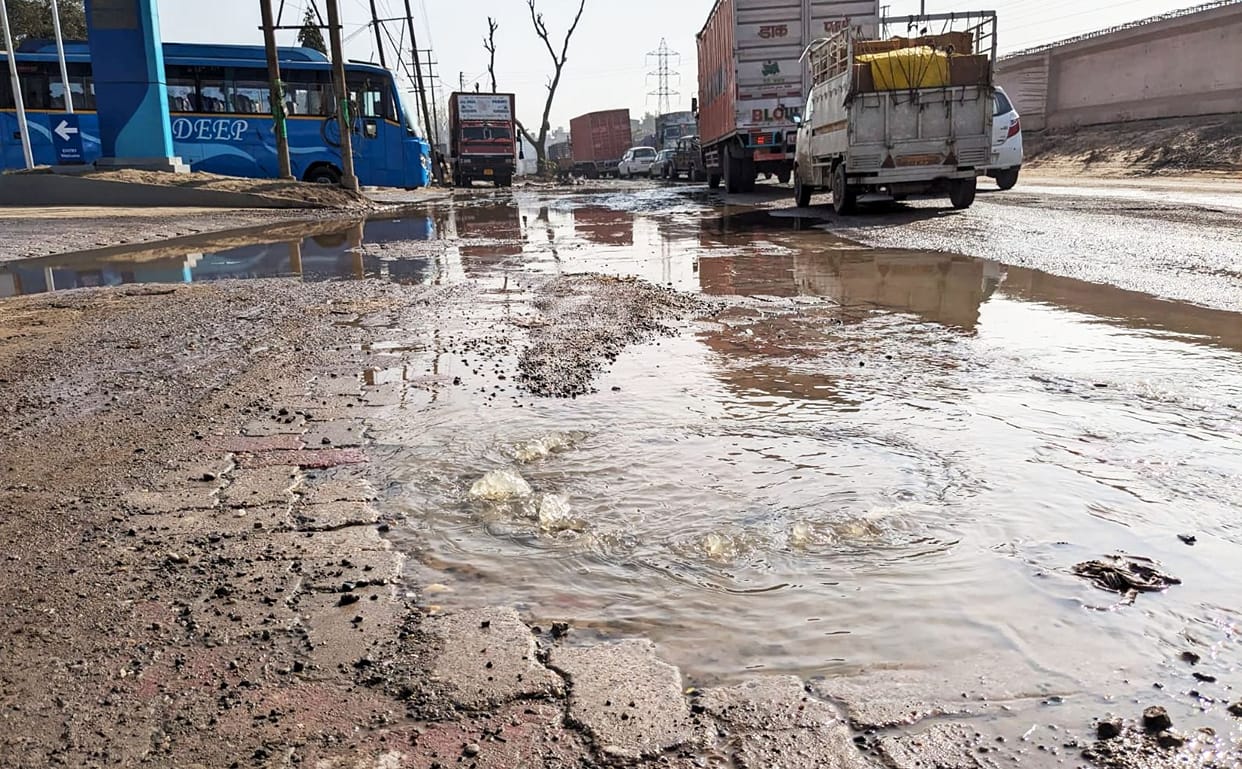 Dirt spread due to broken sewerage line in Sandoli village