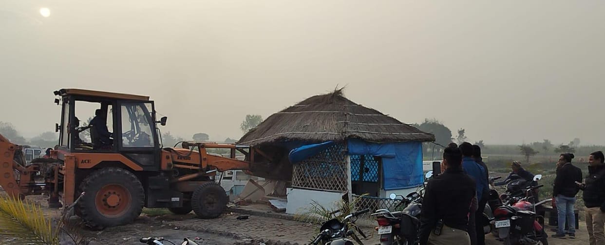 Illegal colony demolished with bulldozer in Pilibhit