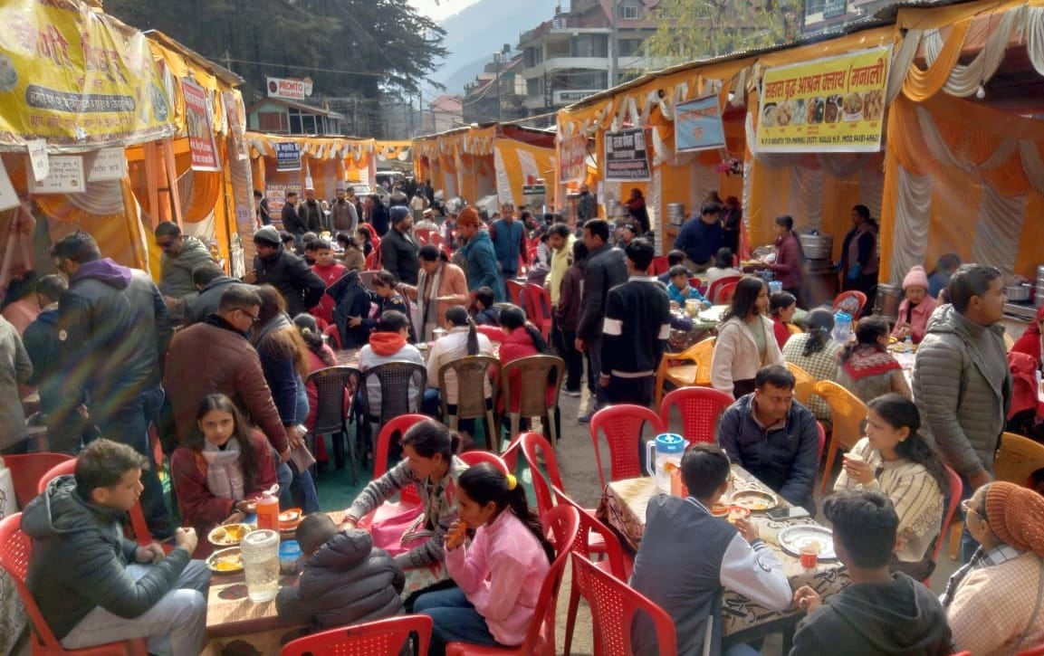 Tourists are enjoying local dishes