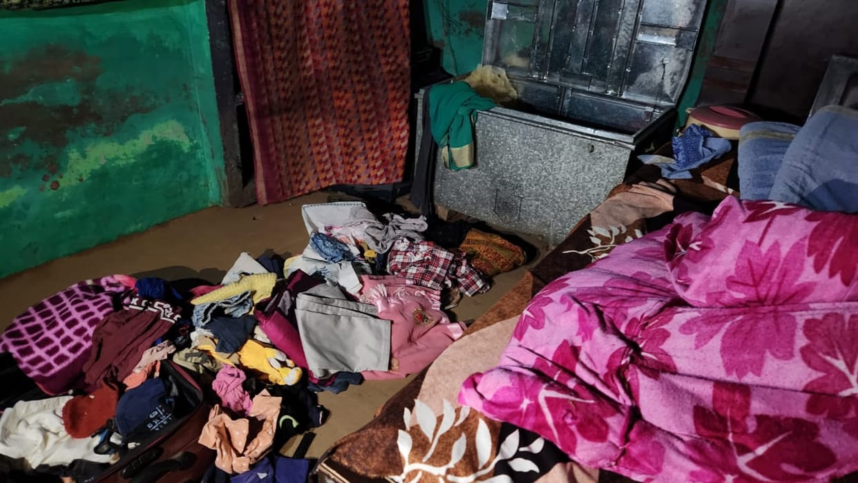 Jewelery and cash worth lakhs stolen from five houses in Prempur