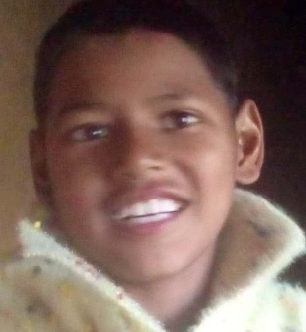 Pankaj tied in chain, dew of tears in father's eyes